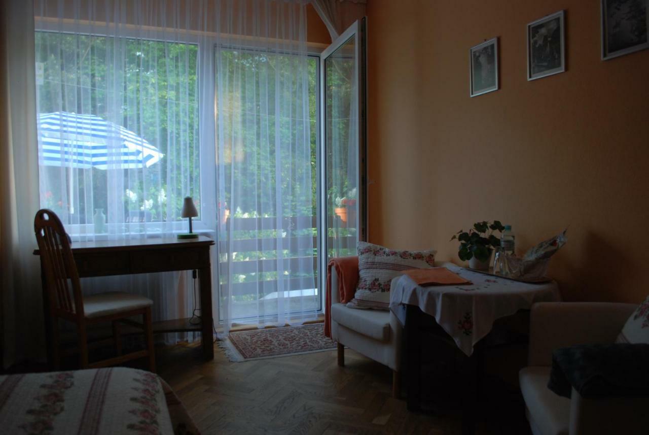 Homestay Kapitanska 9 กดิเนีย ภายนอก รูปภาพ